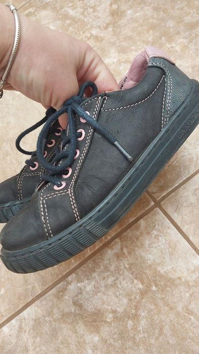 Взуття шнуроване Lasocki