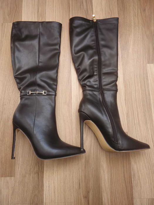 Buty damskie, kozaki nowe.