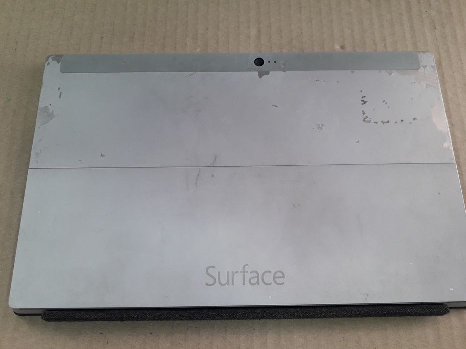 Microsoft Surface RT 32Gb (model 1572)