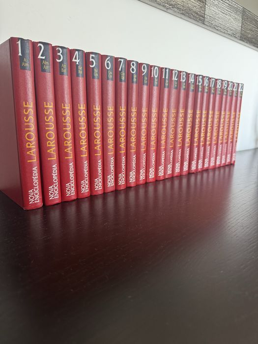 Nova Enciclopédia Larousse