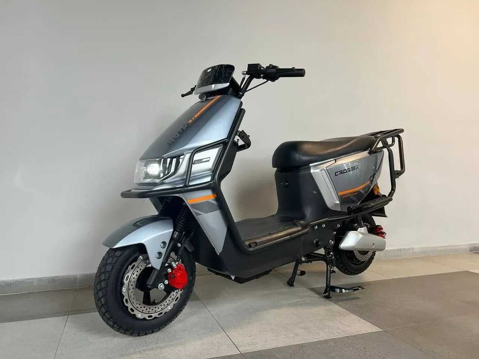 Crosser CR-13 Pro 2000W Lifepo4 Підвищєний вольтаж АКБ 76.8V Зелений