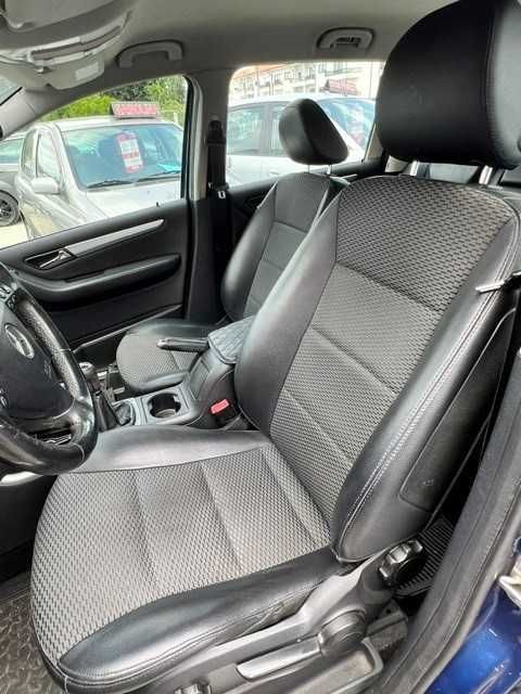 Mercedes-Benz A 180 — fotografia 4
