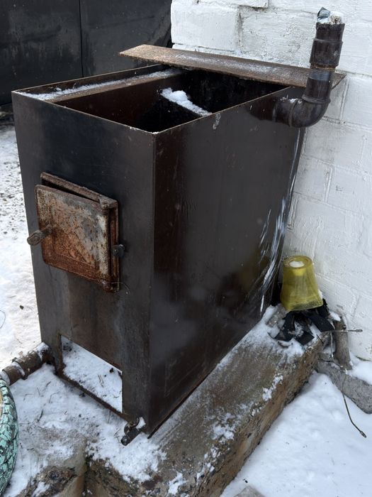 Продам твердотопливный котел