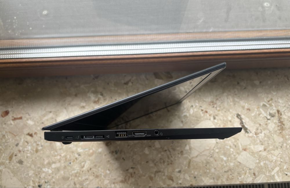 Lenovo ThinkPad X13 сенсорний i5-10310u 256gb M2 8gb Ram 13.3” FHD IPS