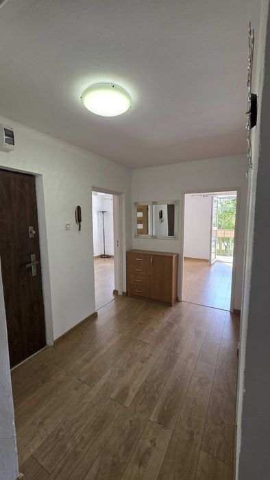 Wynajmę Mieszkanie 63m2 3 pokoje balkon, 1 piętro. + piwnica -  ul. Tokarzewskiego