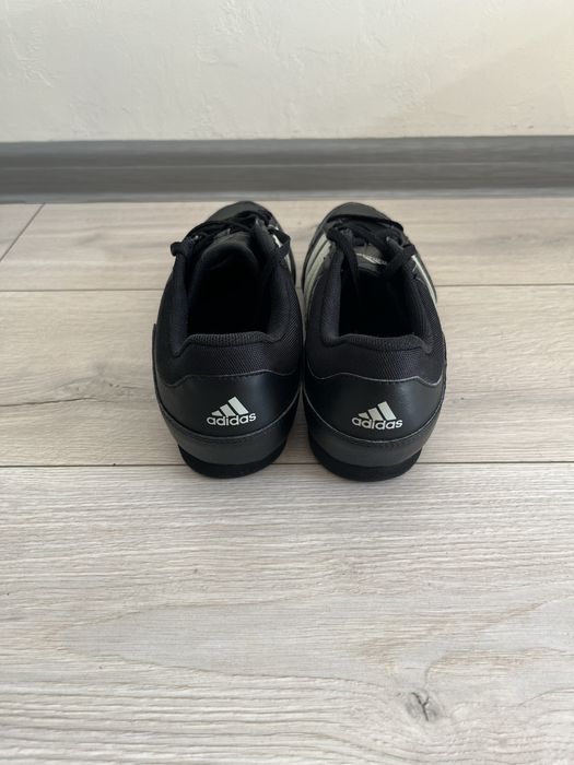 Кроссовки Adidas Neo Oirab