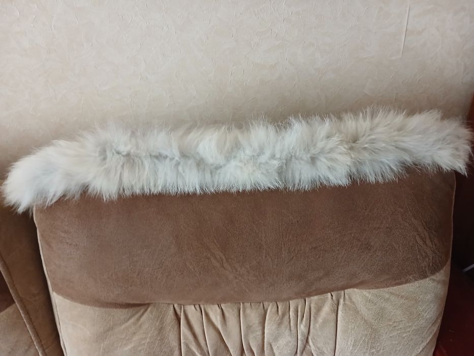 Продам опушку из натурального меха.