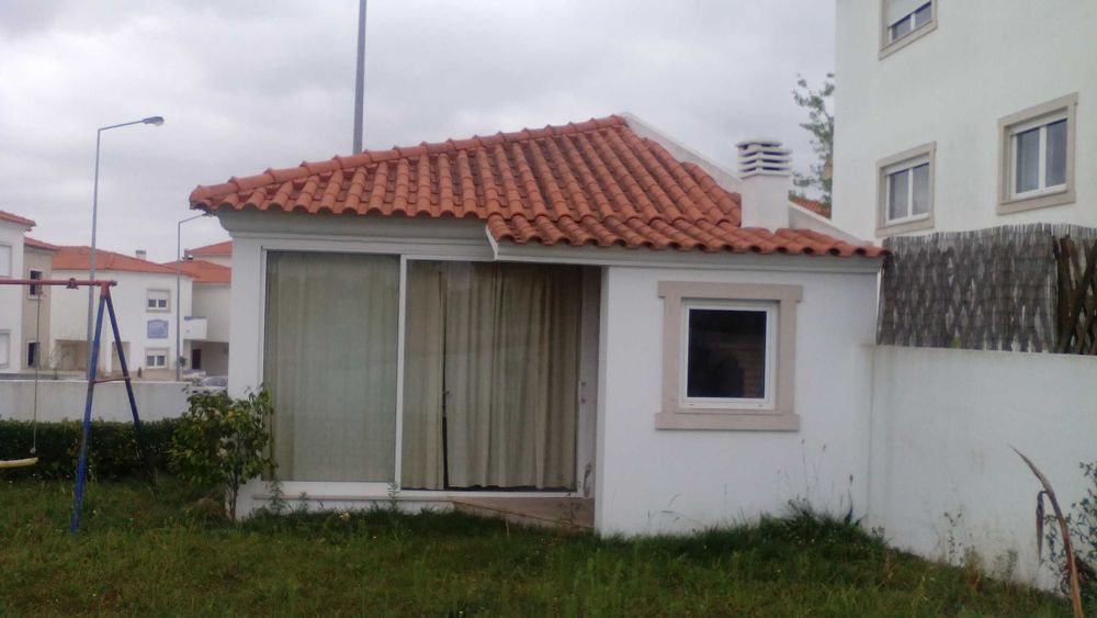 Quarto individual em Alcobaça
