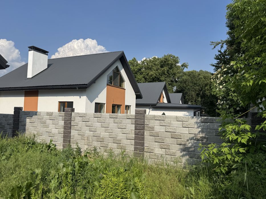 Будинок в 20 хвилинах від Києва!