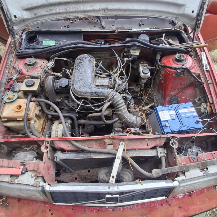 Volvo 440, 1.7 бензин