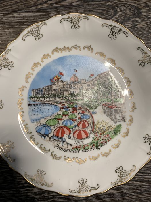 Сувенирная тарелка Nice