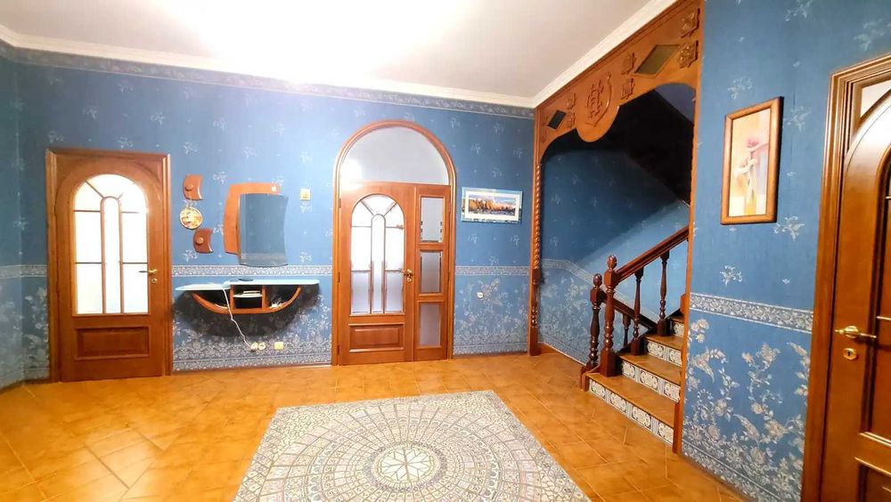 Продається будинок 397м2, 12сот. газ в с. Старі Петрівці, СТ "Дніпро"