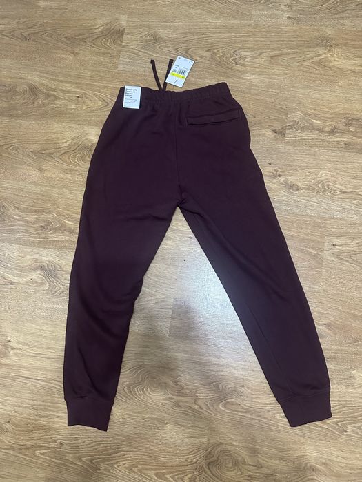 Штани Чоловічі Nike Sportswear Club Fleece Joggers BV2671-652