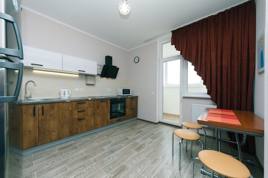 Скидки!!! Посуточно,Новая , Видовая квартира люкс Позняки, Пчелки