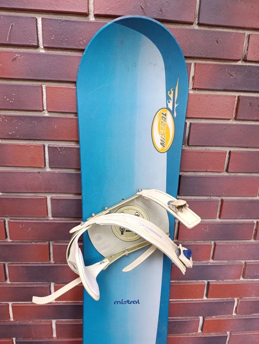 Snowboard Mistral 153