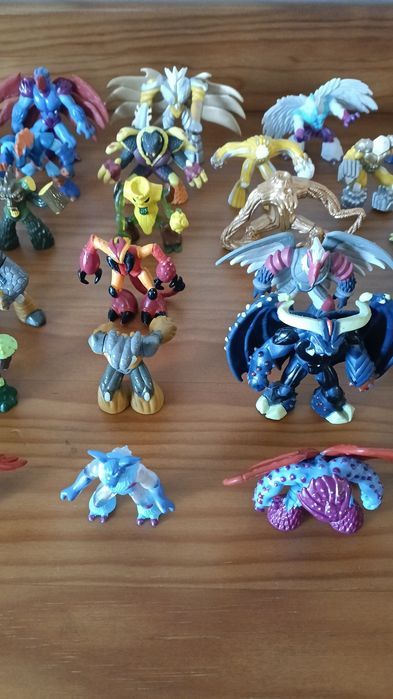 Bonecos "Gormiti e Giochi"
