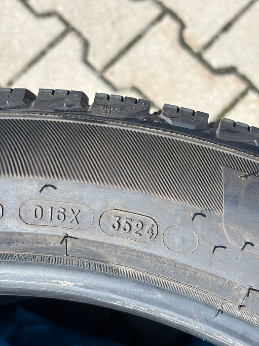 Michelin X-Ice Snow SUV 275/45 R21 + 315/40 R21 2024