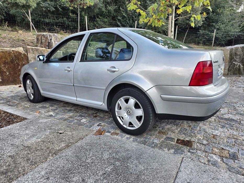 VW Bora 1.9 TDi Highline — photo 4