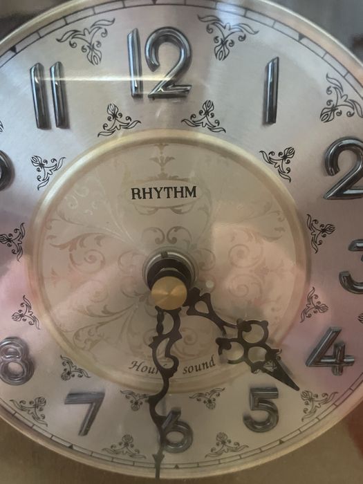 Настільний японський годинник