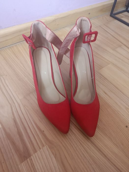 Buty damskie czerwone