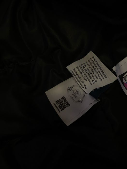 пуховик куртка Moncler