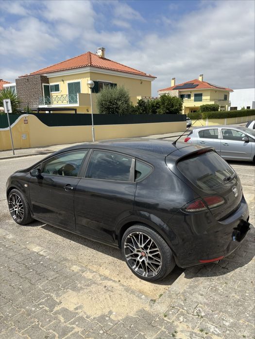 SEAT Leon — fotografia 3