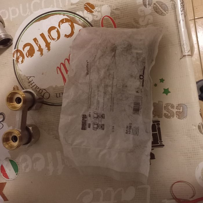 Кран  OVENTROP для радиатопов с нижним подключением