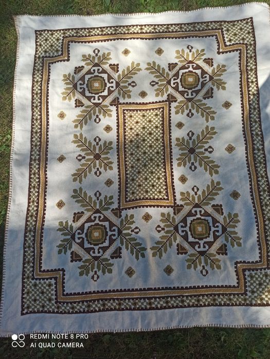 СТВОРИ МАГІЮ ЗАТИШКУ. Скатерть, скатерка, ковйор,, салфетка. Вишивка