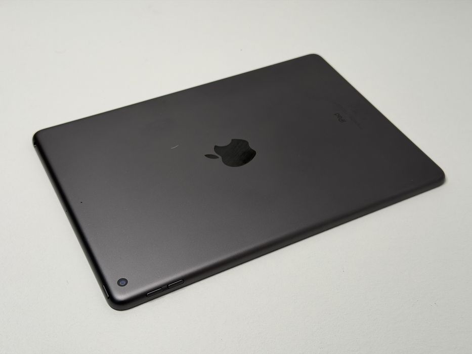 iPad 9. gen. (A2602) - 64GB - faktura VAT 23%