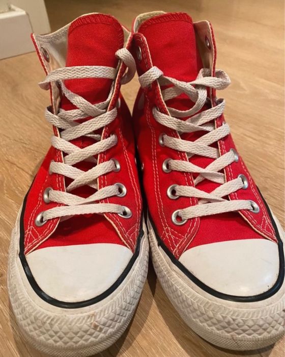 All star bota vermelhos