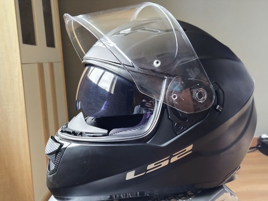 Capacete LS2 preto