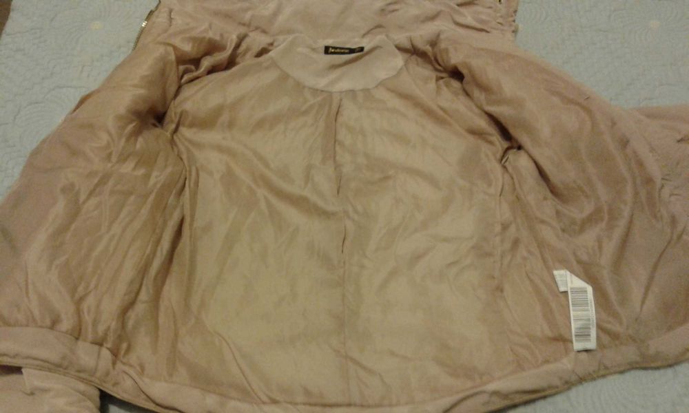 Kispo Stradivarius. Novo.