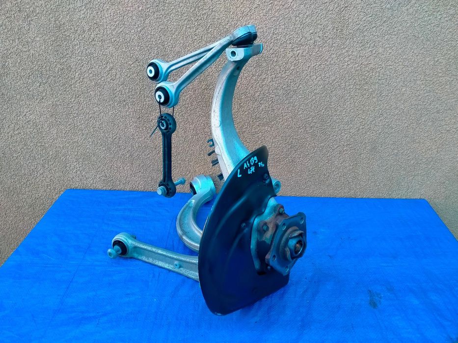 Audi A4 B9 LIFT A5 F5 Zwrotnica Przód Przednia Lewa Lewy Wahacz Zawieszenie 2024r
