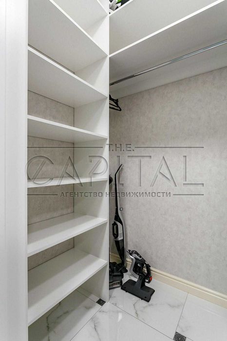 Дизайнерська квартира в Obolon Residences Набережна Парк Оболонь