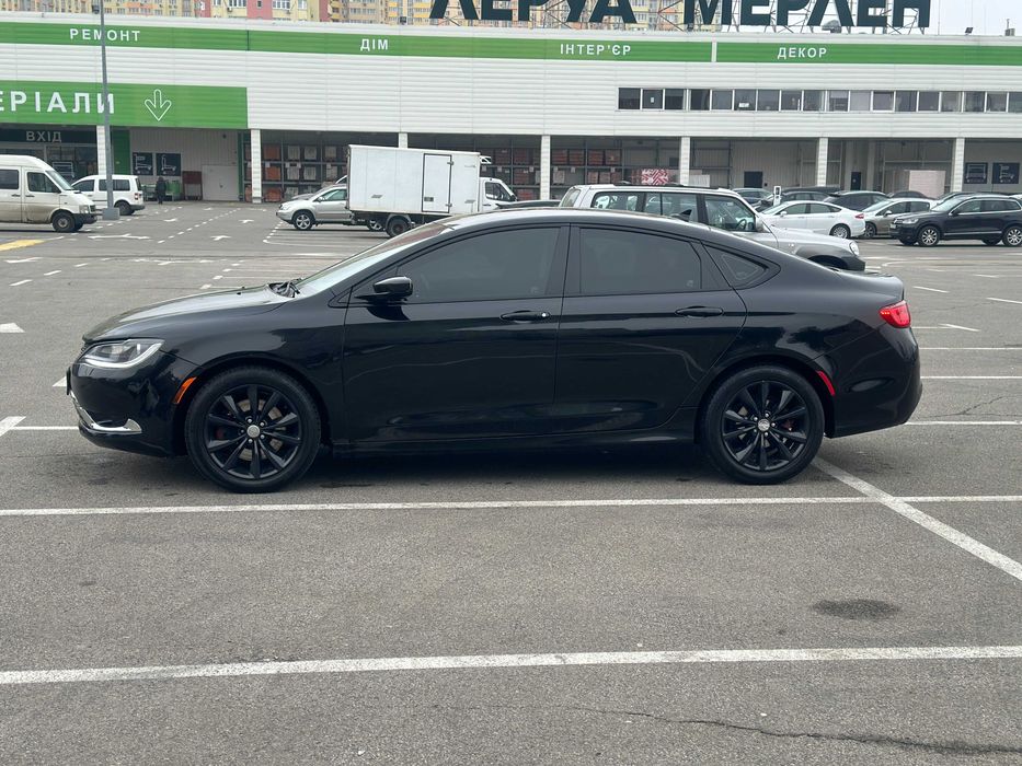 Chrysler 200S 3.6 2015 газ/бенз