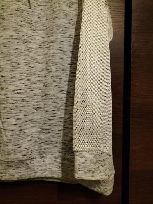 Szara biała bluza z kapturem 48 50