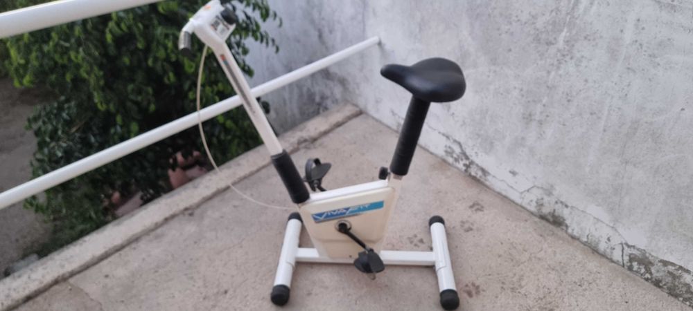Bicicleta de ginástica