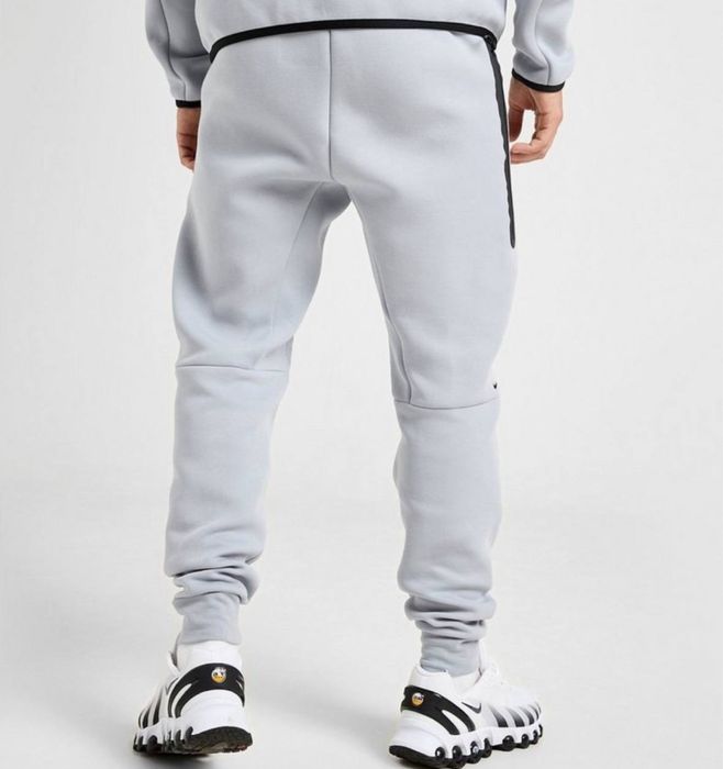Штани Nike Tech Fleece
