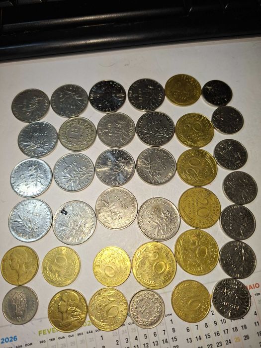 Coleção 161  moedas antigas diversos países e datas: Melhor oferta