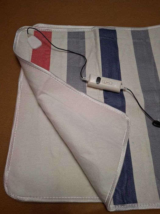 Простирадло електричне, яке зігріє у холод. 150см х 120см.