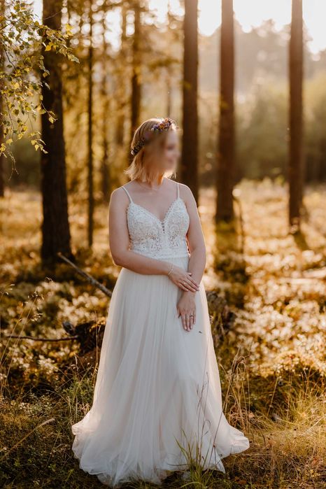 Suknia ślubna marki Agnes Fashion Group, kolekcja The One, rozmiar 36