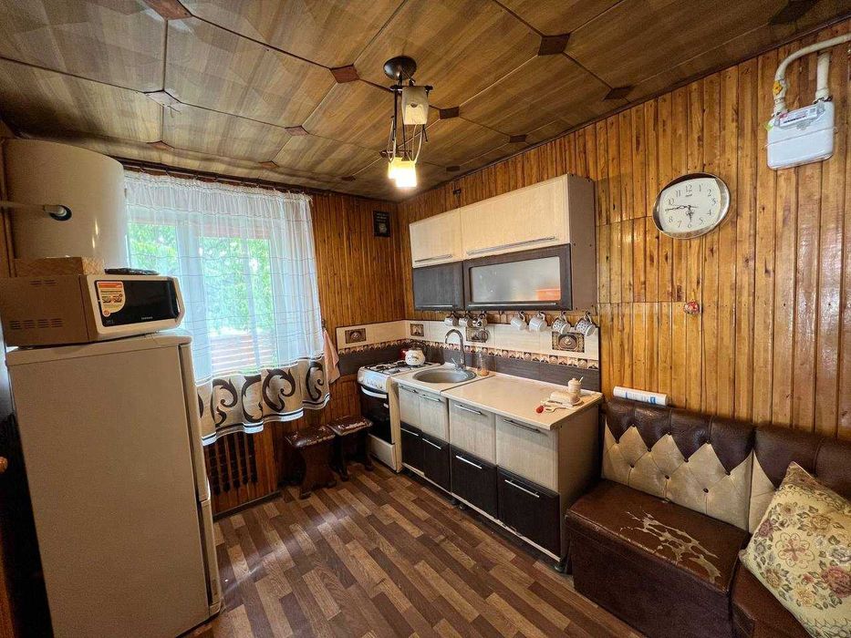 Частина будинку з окремим входом на Сихові по вул. Бережанська