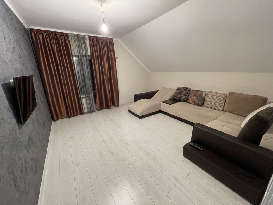 Новий, Сучасний, вже облаштований Будинок , стан люкс