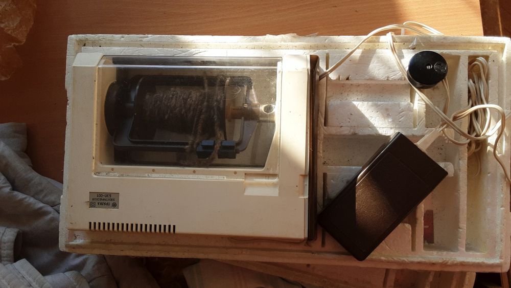 Эл.прялка новая,1990г
прялку Бэп-02. Ножная,новая в упаковке.Коричнева