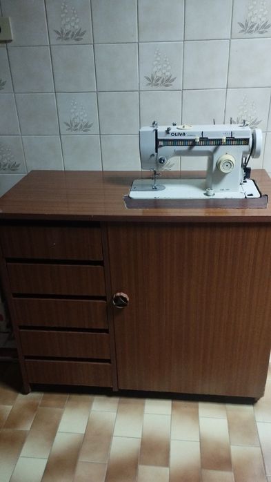 Máquina de Costura Oliva BAA 309