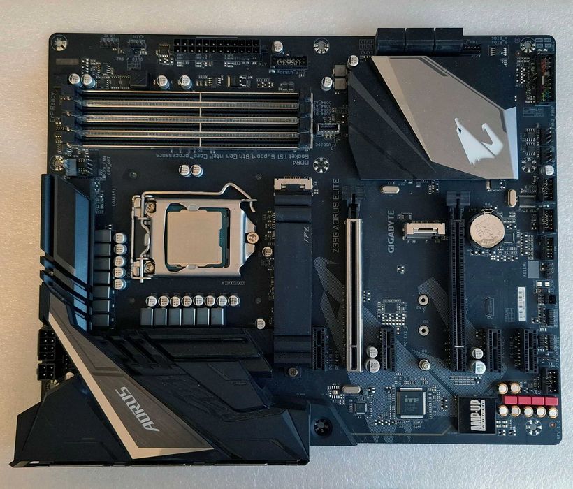 Płyta główna Gigabyte Z390 AORUS ELITE ** Core i7-9700
