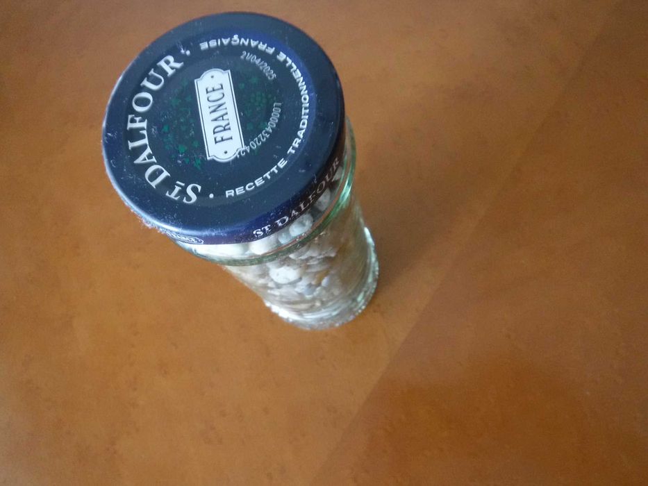 Frascos Vazios ( sem etiqueta, pedras não incluídas)