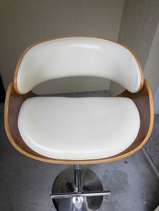 Banco de bar sólido, altura regulável