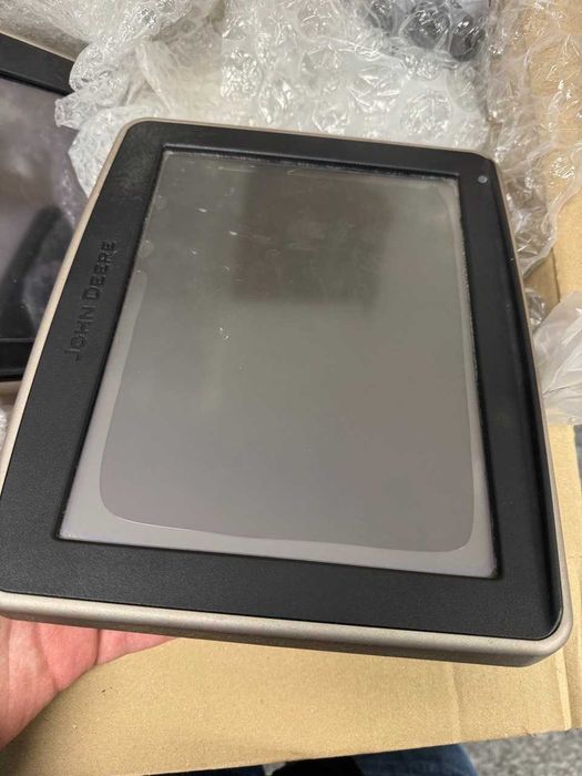 Naprawa nawigacji rolniczej John Deere, Trimble, Claas, Ag Leader itp