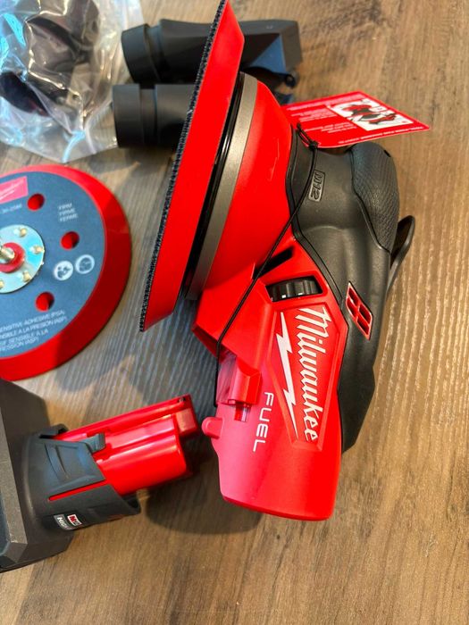 Milwaukee 2585-22CX M12 FUEL Szlifierka Mimośrodowa 150 mm 6" 2x Aku